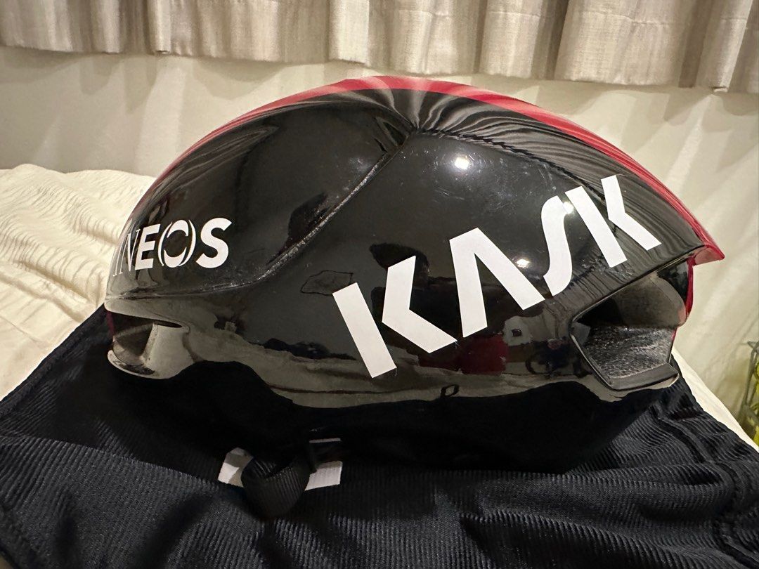 Kask Utopia Team Ineos Helmet Size M, Sports Equipment, Bicycles