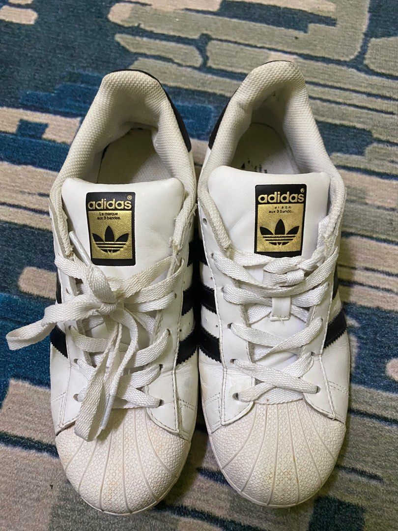 Kasut adidas superstar