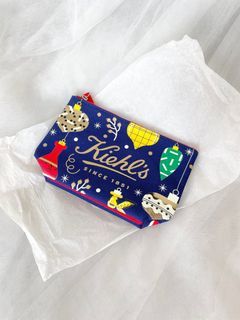 Kiehls Make Up Pouch