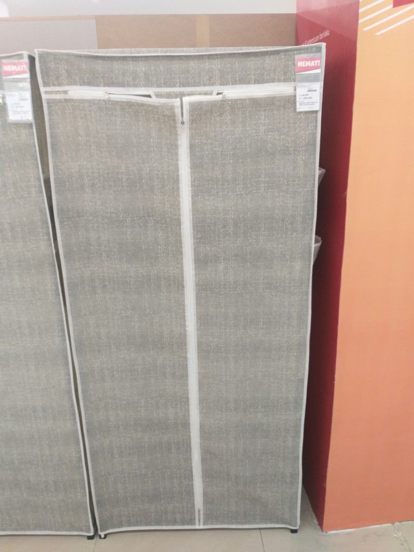 Lemari kain bongkar pasang, Home & Furniture on Carousell