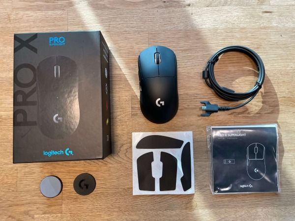 【Logitech】現貨行貨供應G Pro x Superlight Lightspeed 無線電競遊戲滑鼠, 電腦＆科技, 電腦周邊及配件 ...