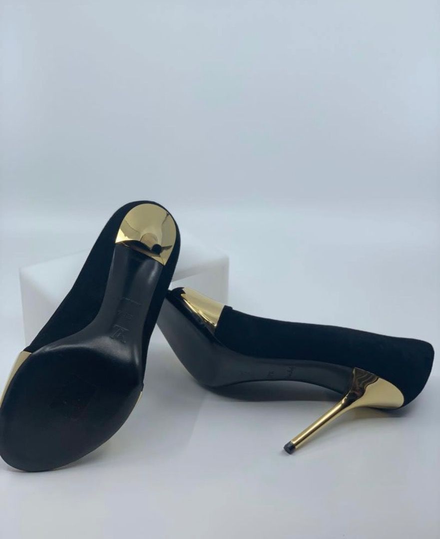 Louis Vuitton Black Suede Gold Plate Peep Toe Pumps Size 36