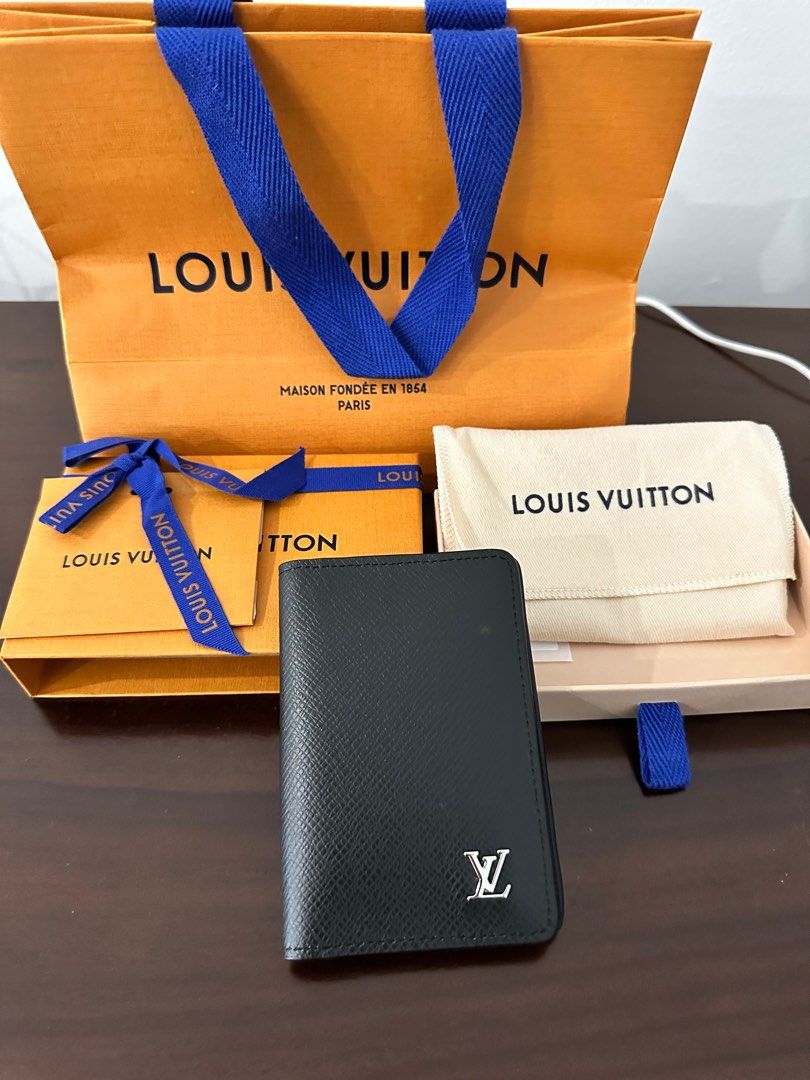 BRAND NEW LOUIS VUITTON LEATHER BLACK POCKET ORGANIZER M69044 Y