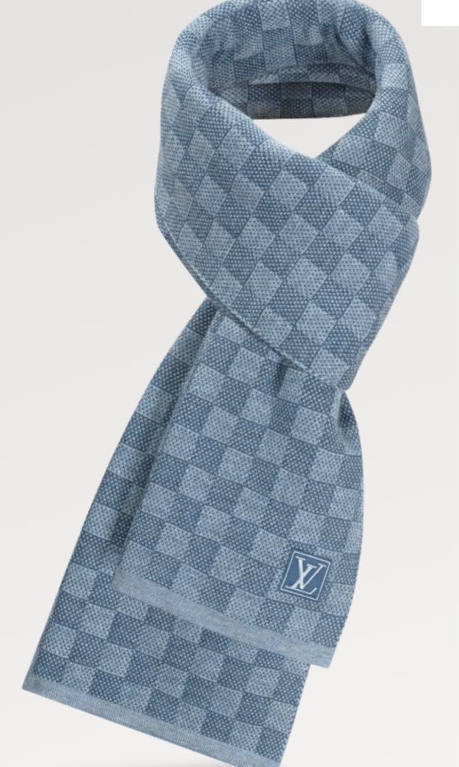 Authentic LOUIS VUITTON Material 100% silk scarf Length 80cm Width 80cm No  Box