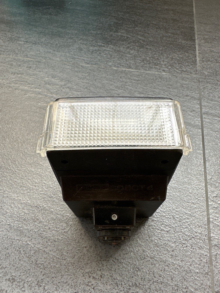 Metz Flash, Photography, Photography Accessories, Flashes on Carousell