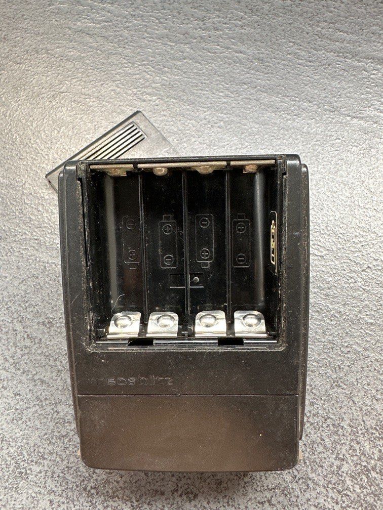 Metz Flash, Photography, Photography Accessories, Flashes on Carousell