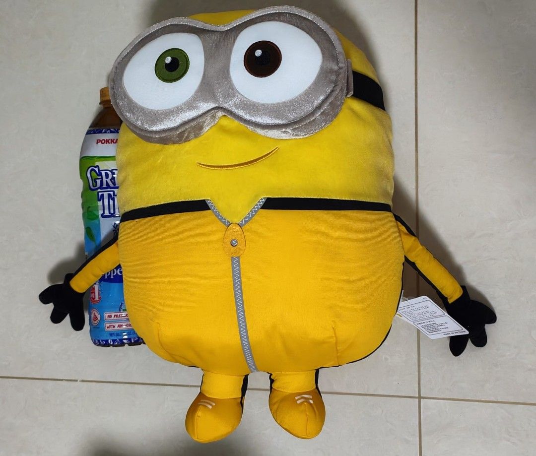 Minion plush and cushion, Hobbies & Toys, Toys & Games on Carousell