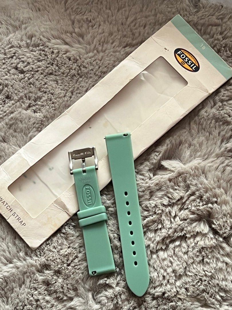 Fossil 18mm silicone strap best sale