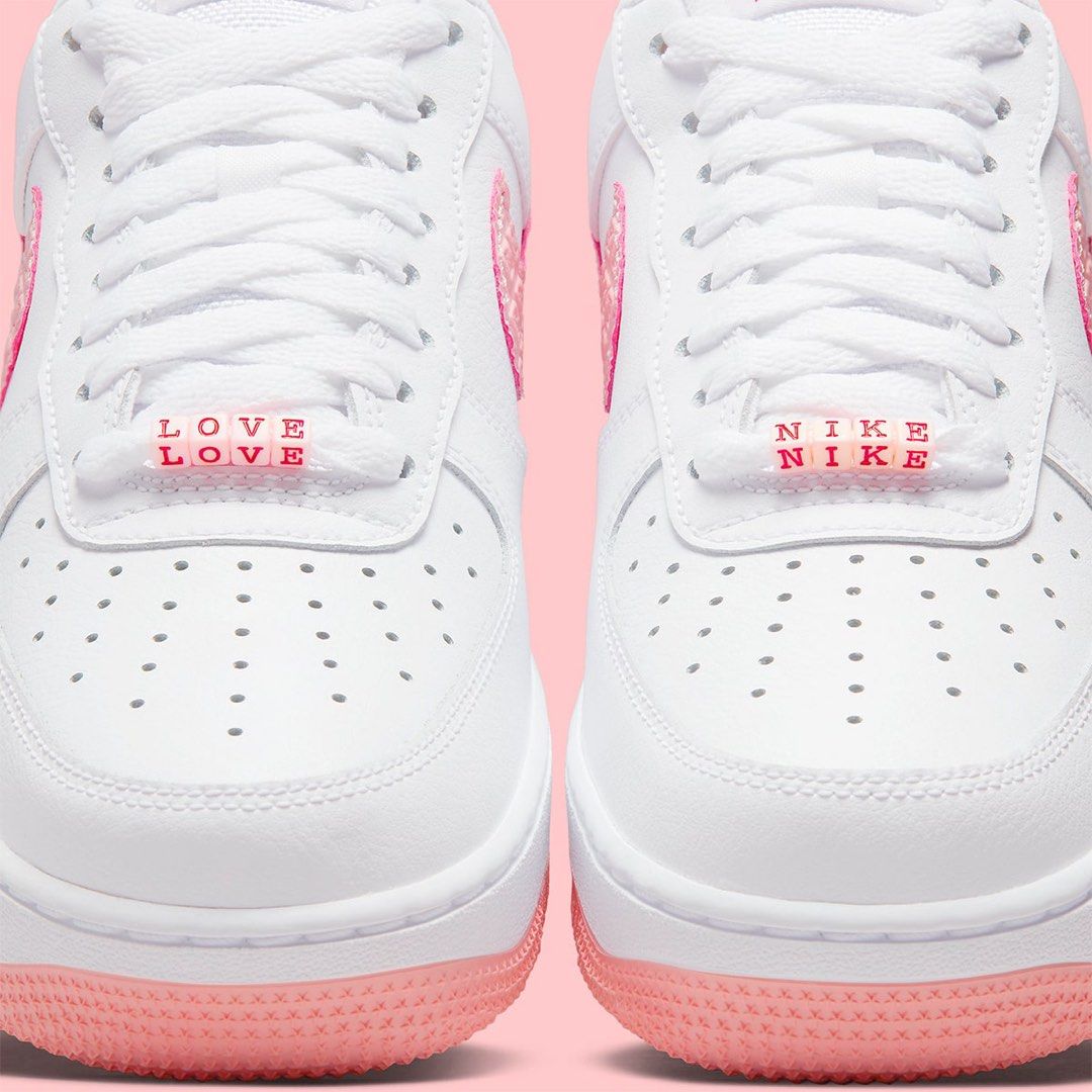 Nike air force 1 love outlet