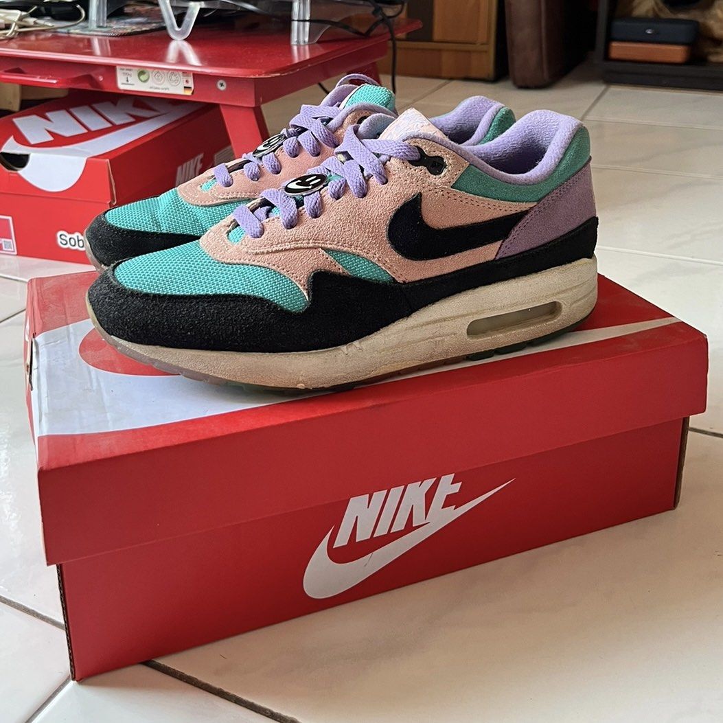 have a nike day air max one