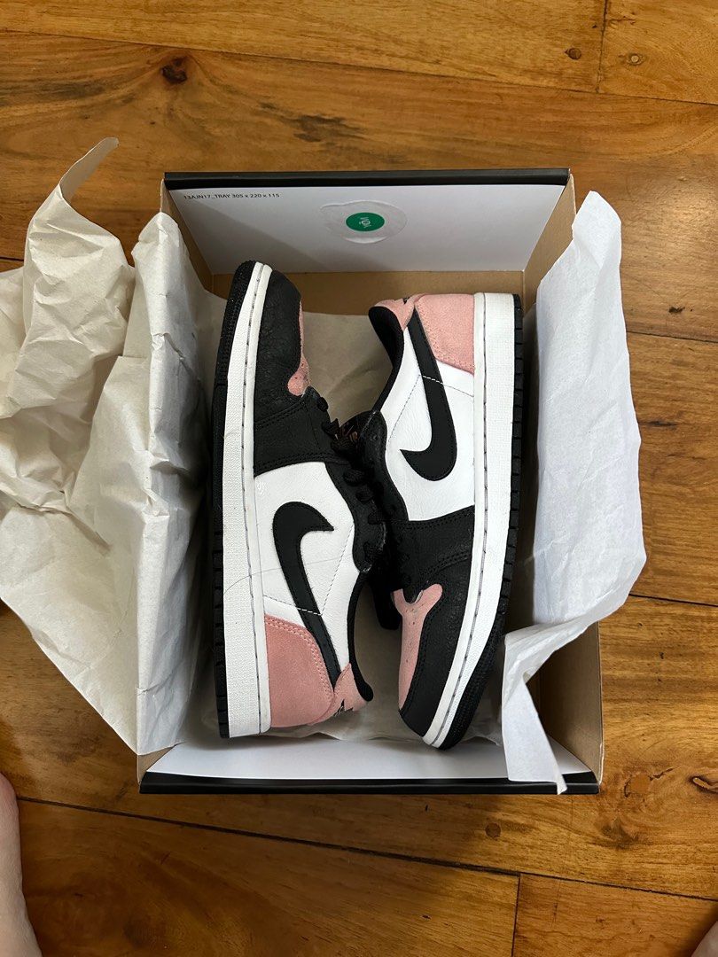 bleached coral nike