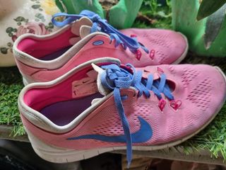 nike free run 5.0 shoes View all nike free run 5.0 shoes ads in