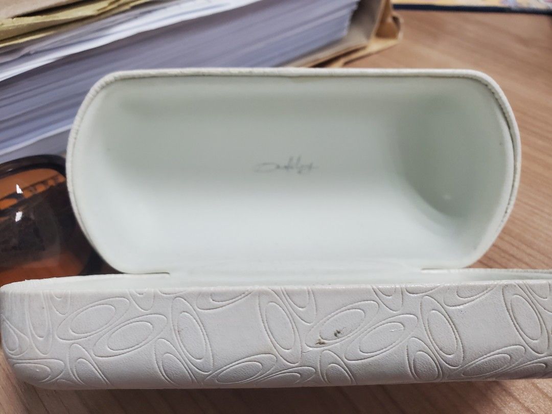 oakley necessity sunglasses