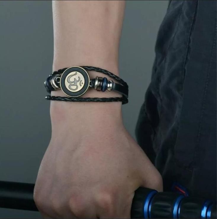 Ohm String Bracelet (Category: Jewelry) located in Singapore. Submitted by kanz_trading (Listing ID 1209085708, Image 2). Description: Ohm String Bracelet .
