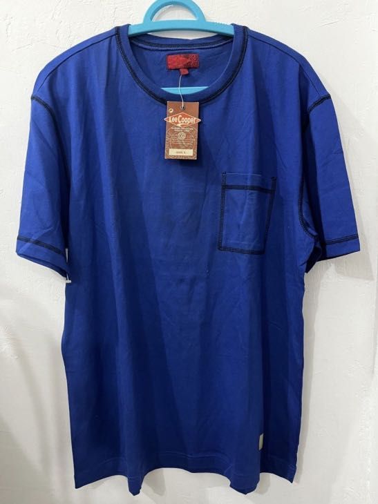 Original Brand New Lee Cooper Shirt (Category: Tshirts & Polo Shirts ) located in San Pedro. Submitted by Doc_Jo (Listing ID 1209211526, Image 1). Description: Bought from Kuwait.