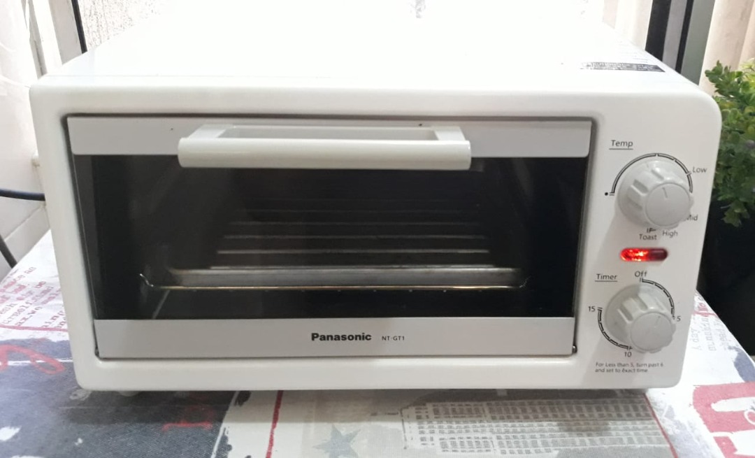 Panasonic Toaster Oven MNodel NTGT1 9L, TV & Home Appliances