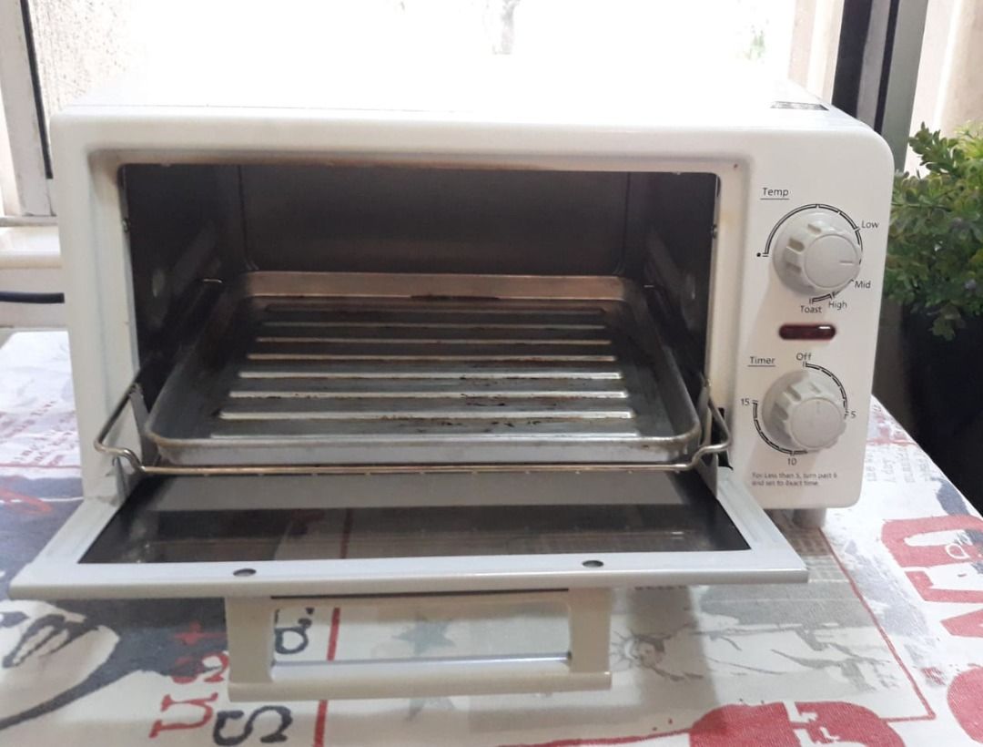 Panasonic Toaster Oven MNodel NTGT1 9L, TV & Home Appliances
