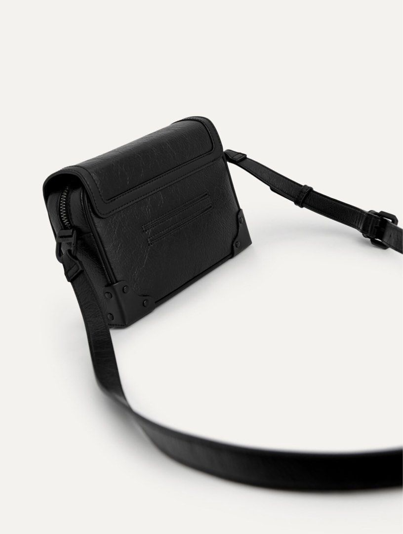 Sling bag on sale pedro