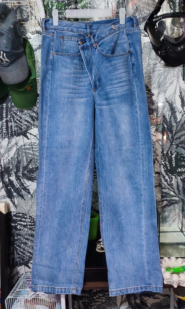 R13 Levi's Jeans CrossOver, Women's Fashion, Bottoms, Jeans on Carousell