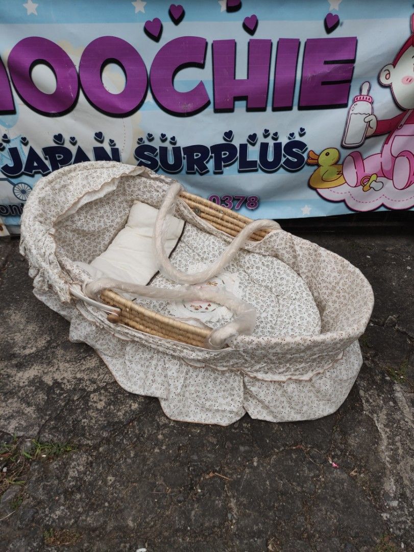 rattan baby basket carrier, Babies & Kids, Infant Playtime on Carousell