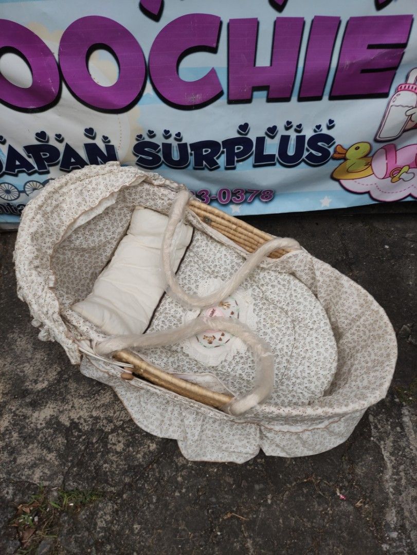 rattan baby basket carrier, Babies & Kids, Infant Playtime on Carousell