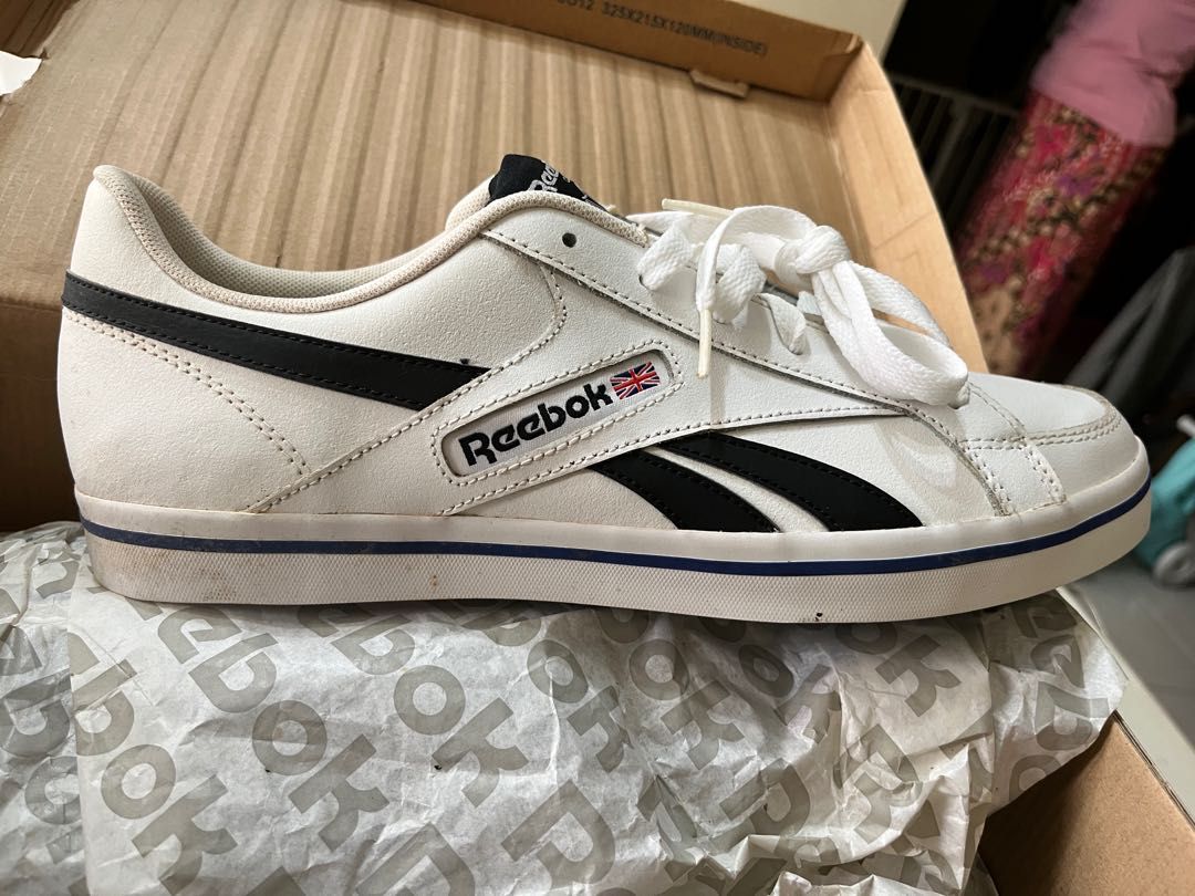 Reebok classic Men s Fashion Footwear Sneakers on Carousell
