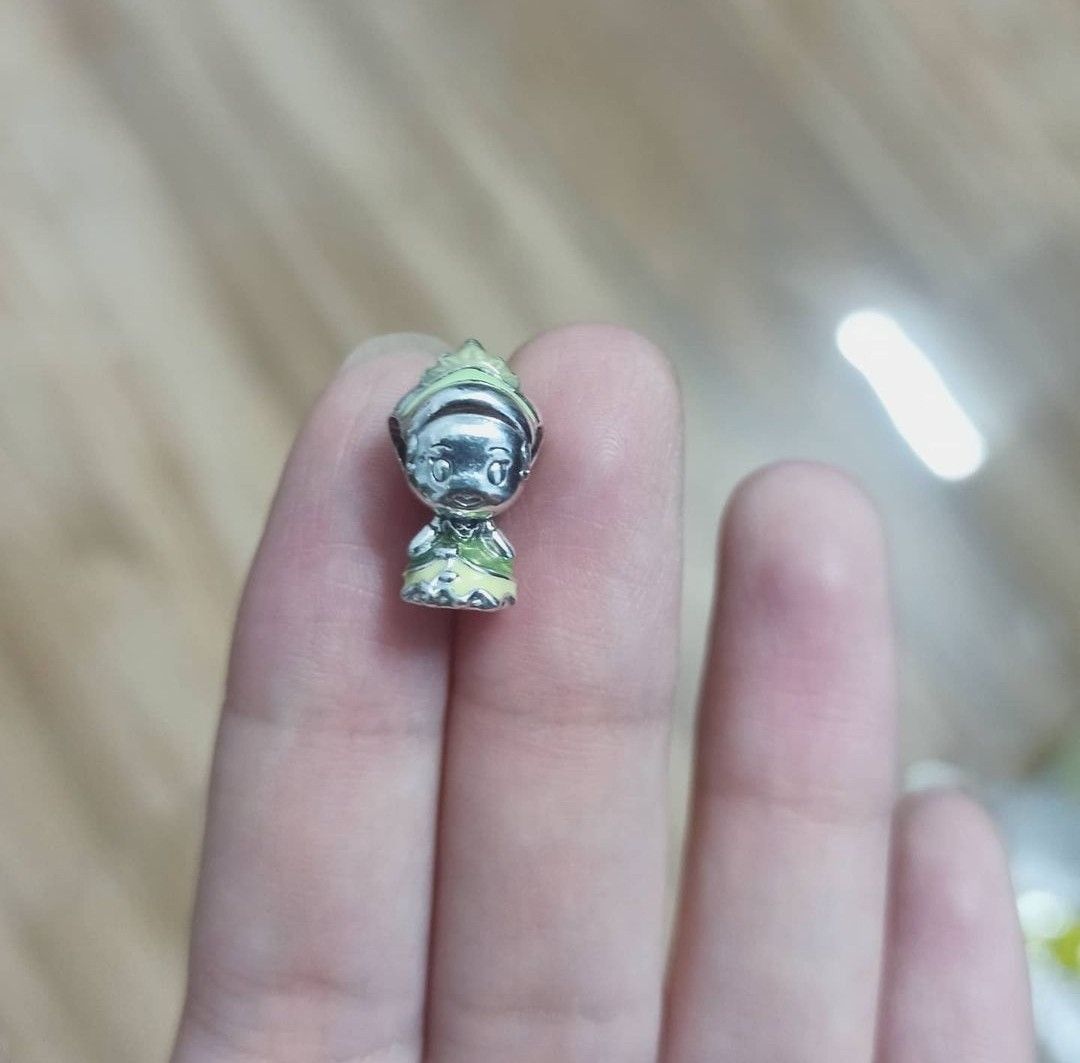 SALEEE PANDORA DISNEY PRINCESS TIANA AND THE FROG CHARM Women s