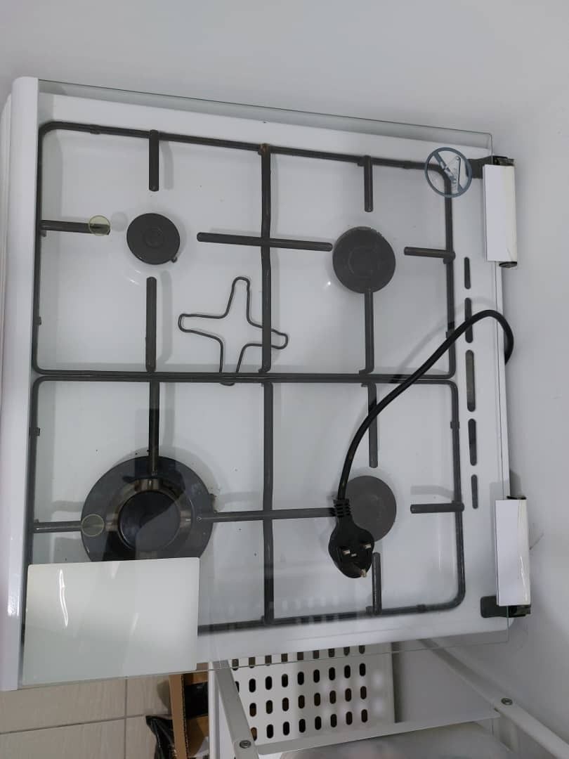 Singer 4 Gas burner + oven, TV & Home Appliances, Kitchen Appliances