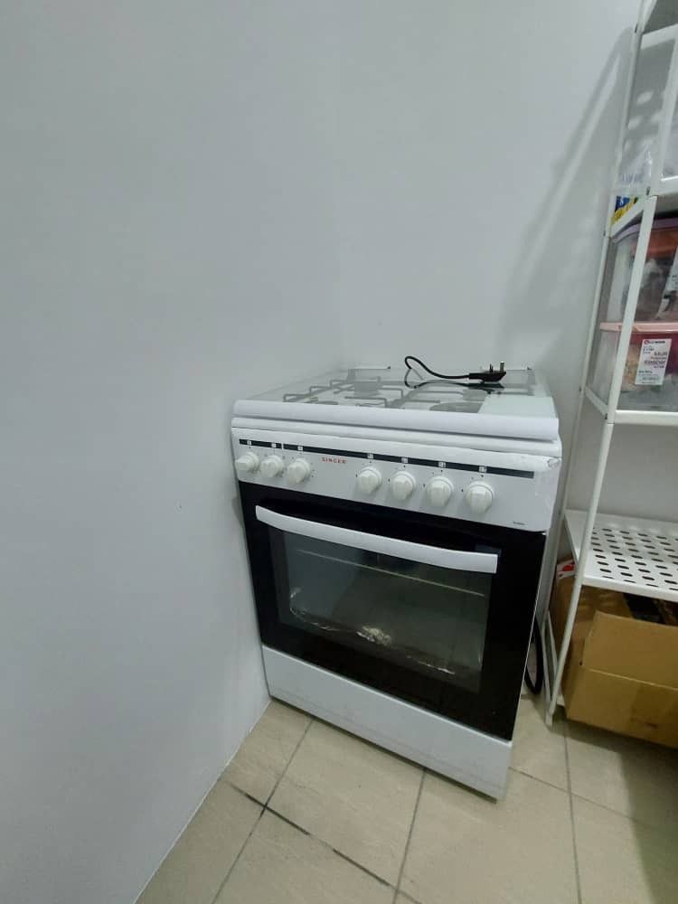 Singer 4 Gas burner + oven, TV & Home Appliances, Kitchen Appliances