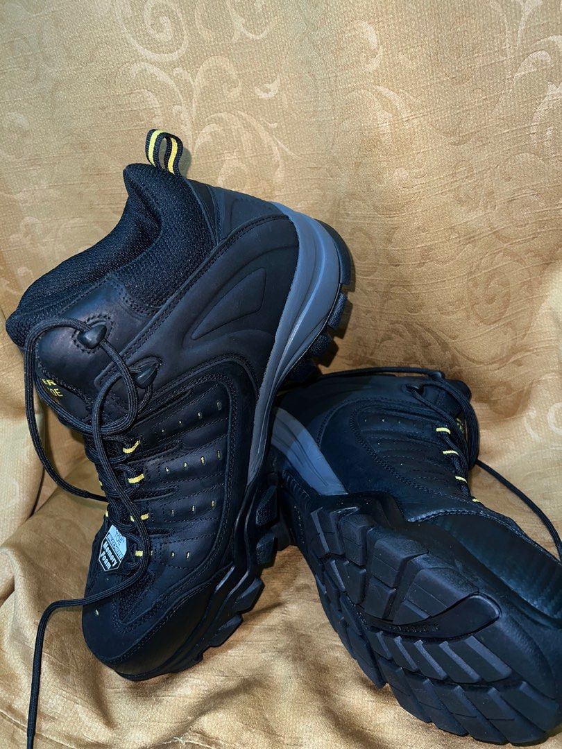 Skechers for Work Men s Delleker Lakehead Work Boot Steel toe