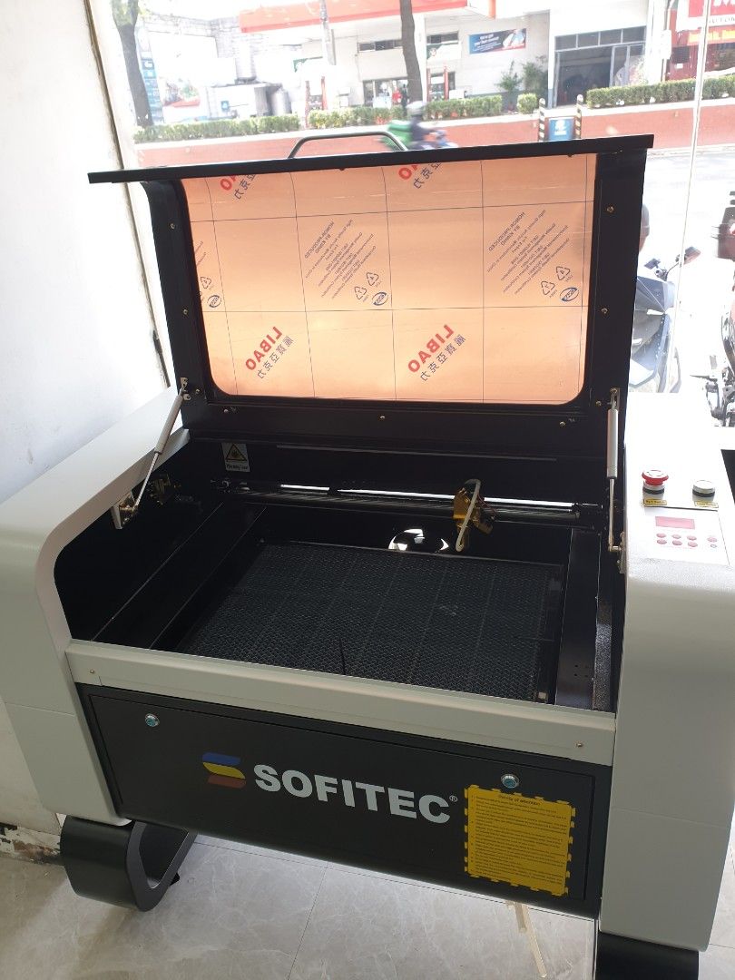 SOFITEC LASER ENGRAVER MACHINE, Commercial & Industrial, Industrial