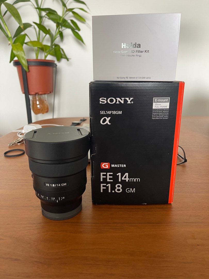 Objectif Sony FE 14mm F1.8 GM – Monture E – Occasion Avec Défaut (pare-soleil Réparé)