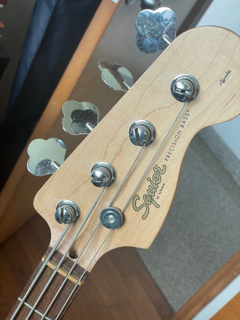 Fender Squier Affinity PJ Bass Guitar (black), Hobbies & Toys, Music