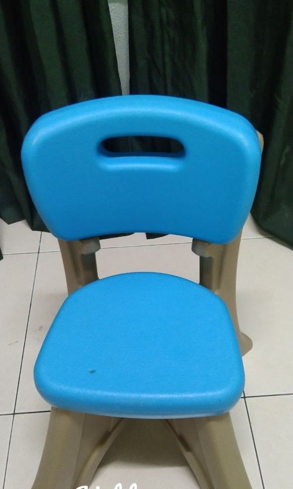 Step 2 Deluxe Art Master Desk, Hobbies & Toys, Stationery & Craft