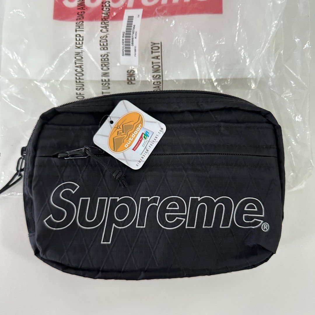 Supreme black shoulder bag fw18