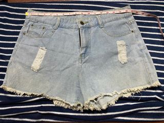 (Category: ) located in . Submitted by kmbrlybth (Listing ID 1209249076, Image 1). Description: .