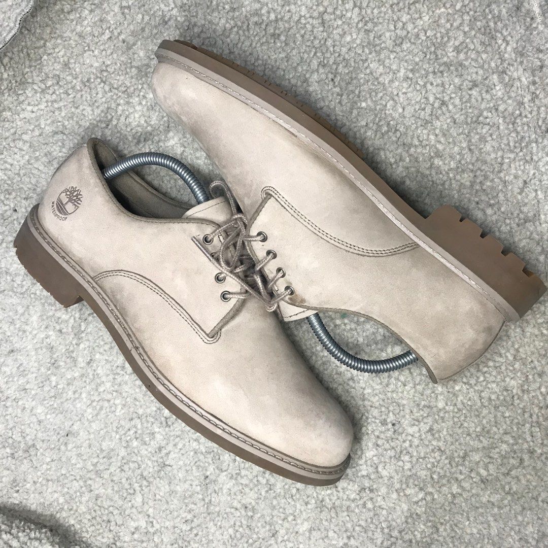 TIMBERLAND SUEDE (Category: Casual Shoes) located in Baguio. Submitted by arkicks_baguio (Listing ID 1209185383, Image 3). Description: .