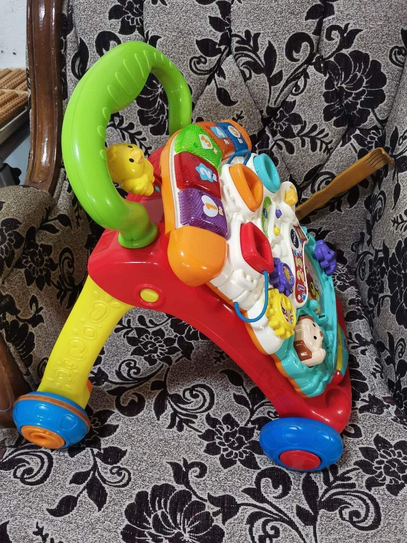 Vtech walker for toddler (Category: Infant Playtime) located in Dasmarinas. Submitted by athena-19 (Listing ID 1209179397, Image 3). Description: issue: No door and mic working condition.