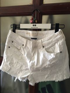 (Category: ) located in . Submitted by kaceg (Listing ID 1209195985, Image 1). Description: .