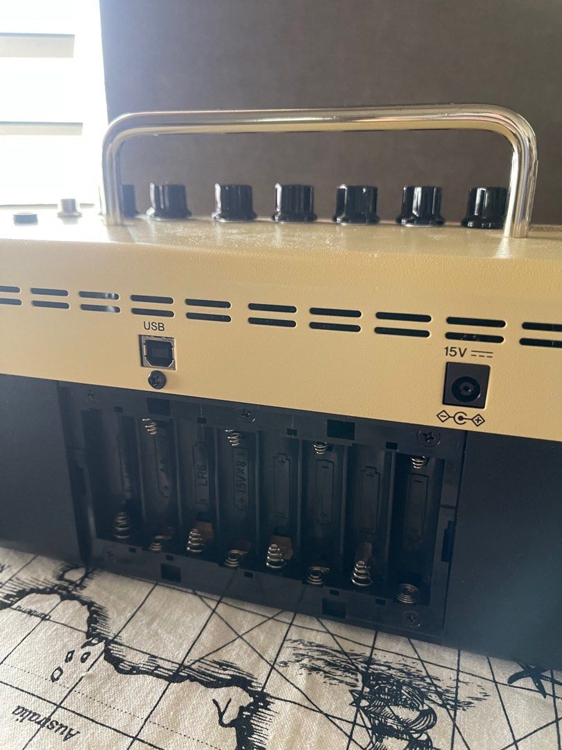 Yamaha THR5 Electric Guitar Combo Amp, Hobbies & Toys, Music & Media