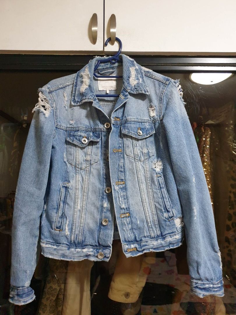 Zara distressed jean jacket online