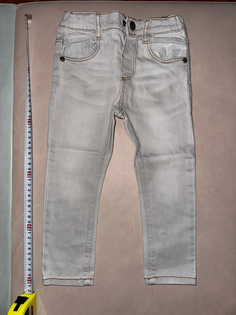 Zara skinny jeans, Babies & Kids, Babies & Kids Fashion on Carousell