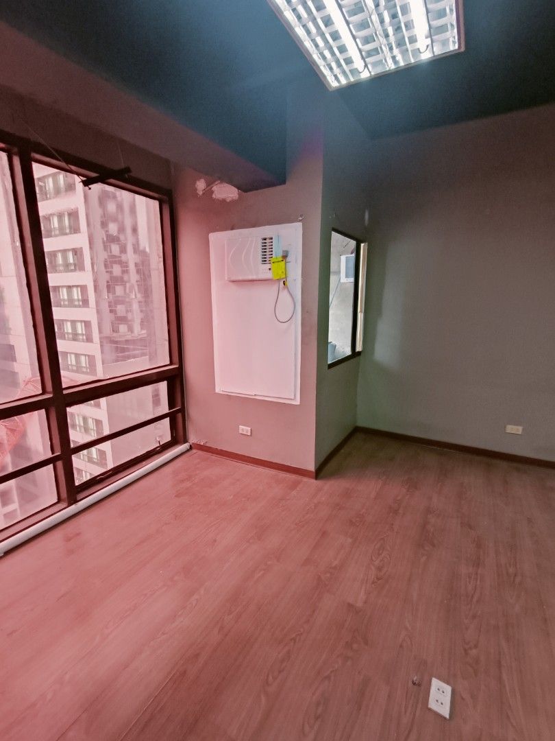 170sqm Office Dpace for Lease Rent in Centerpoint Building Ortigas