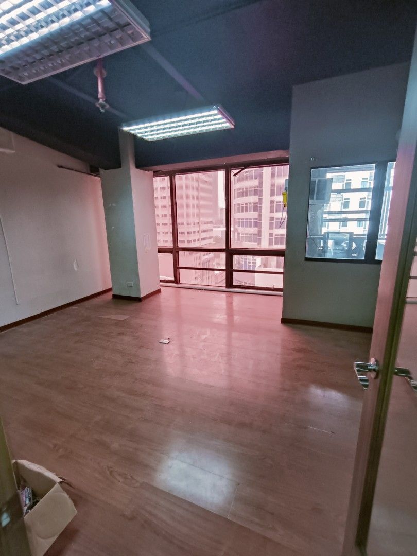 170sqm Office Dpace for Lease Rent in Centerpoint Building Ortigas