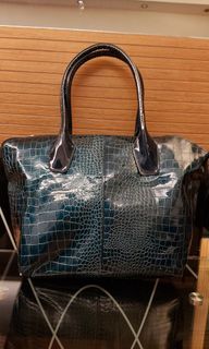Premium Waterproof Satchel in Dark Green63000056362242116