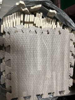 （分類：）位於 。 由 johnvd 提交（商品編號 1209383534，圖片 1）。簡介： 。