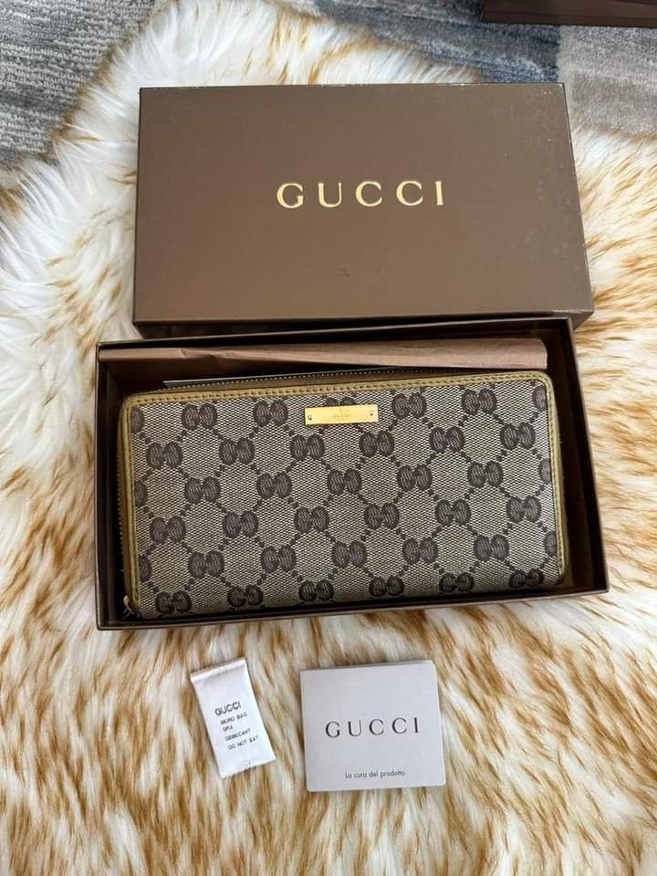 ?♥️ GUCCI GG LONG WALLET, Luxury, Bags & Wallets on Carousell