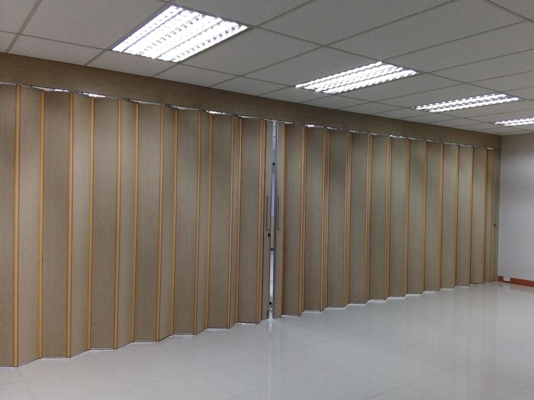 Accordion Wall / Office Furniture and Partition, Furniture & Home