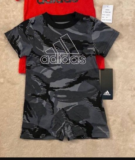 ADIDAS BABY ROMPER 6M (Category: Babies & Kids Fashion) located in Las Pinas. Submitted by calebsam87 (Listing ID 1209377929, Image 1). Description: gcash payment shopee check out.