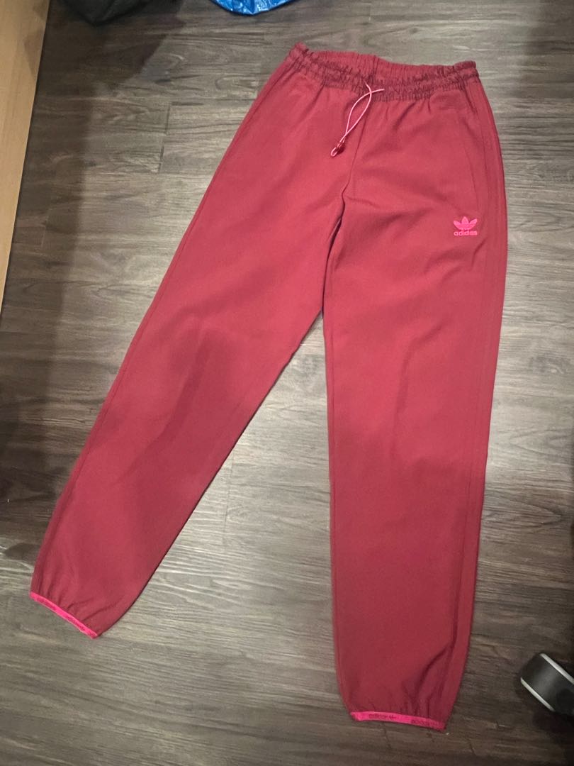 Adidas originals cheap red joggers